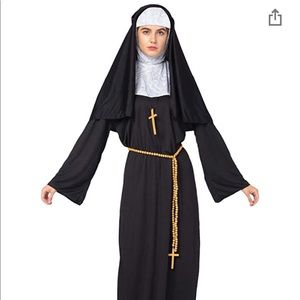 Full Nun Costume from Amazon